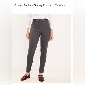 NWTS Loft The Sutton Skinny Curvy. Size 6